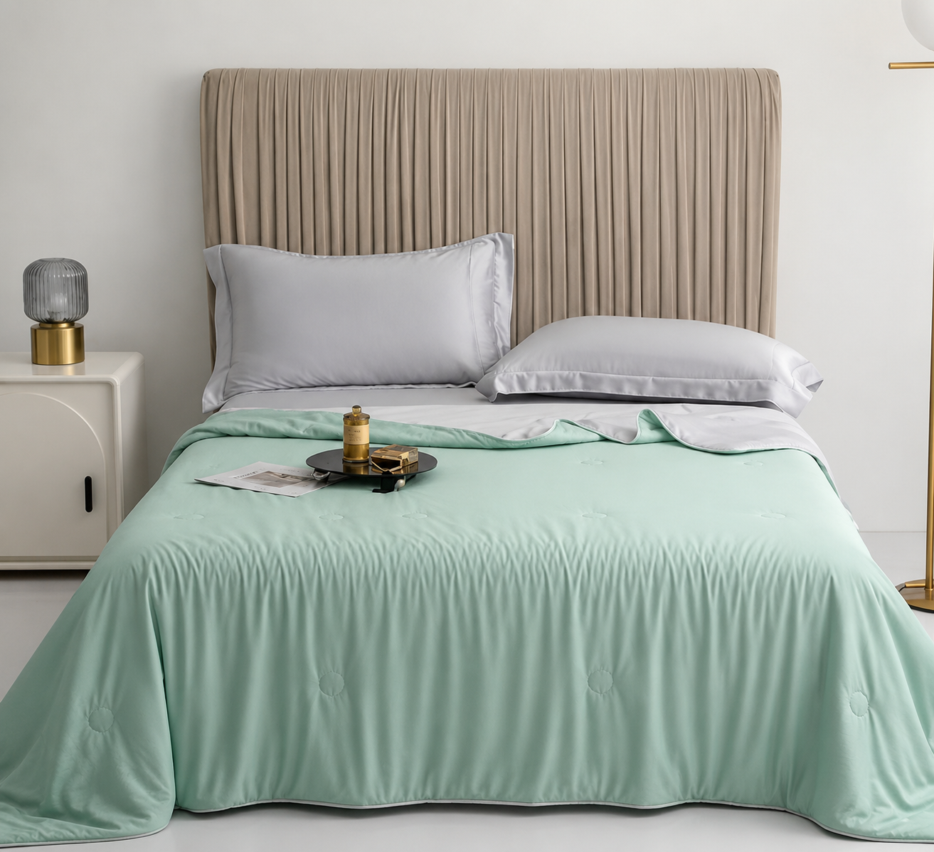 QuirkOne IceCloud™ Cooling Blanket